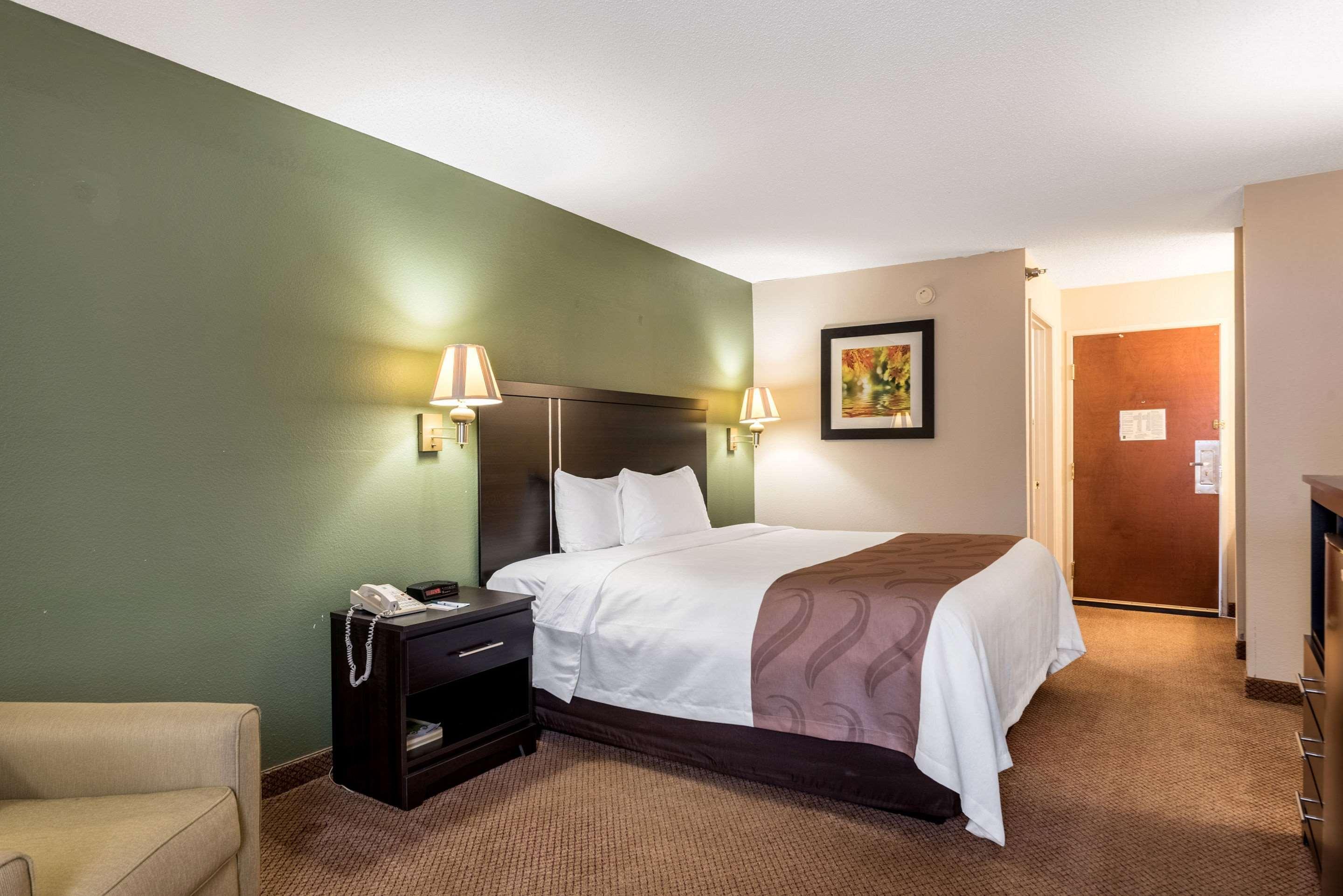 Quality Inn & Suites Clemmons I-40 Eksteriør bilde