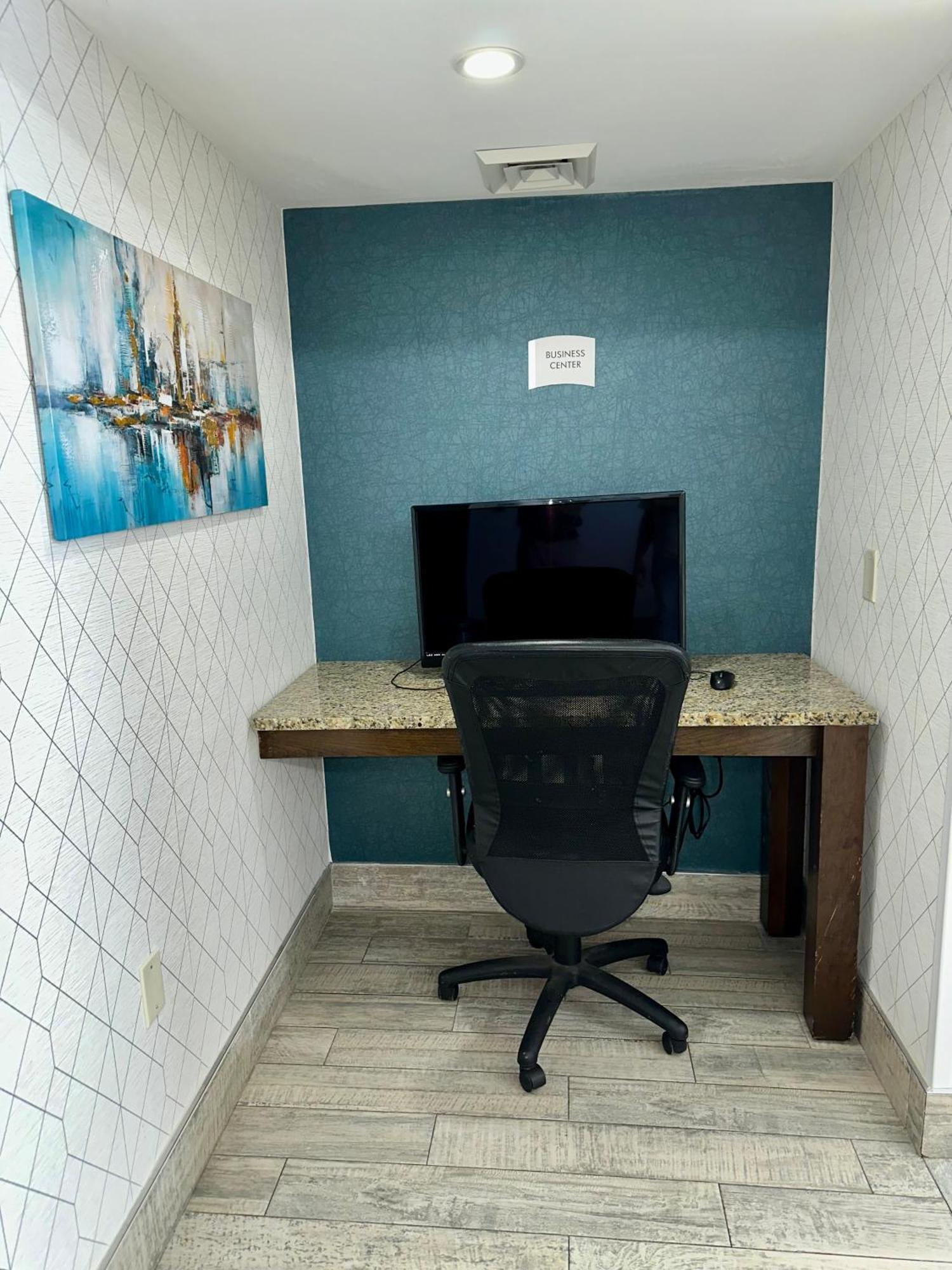Quality Inn & Suites Clemmons I-40 Eksteriør bilde